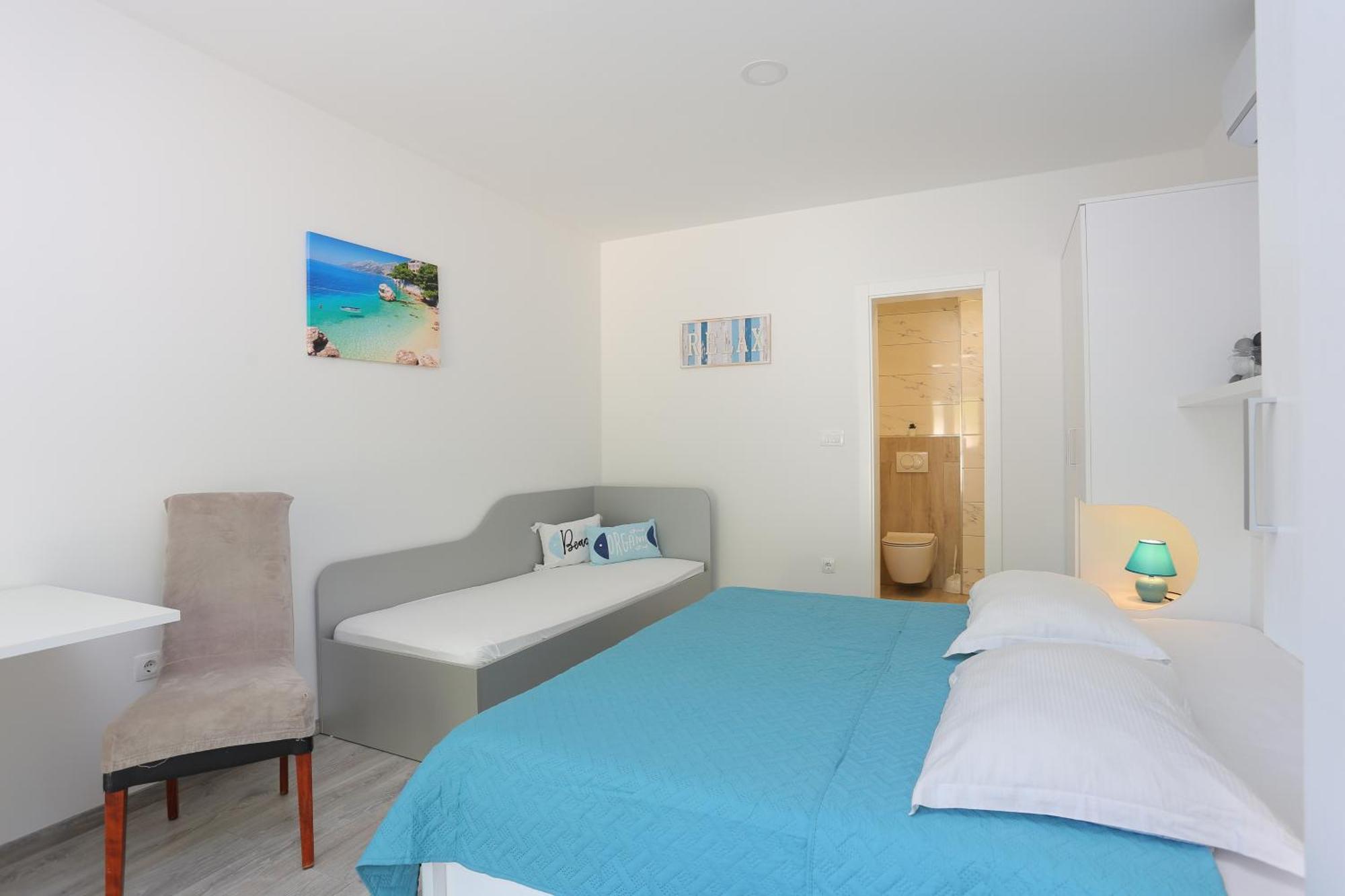 Apartments By The Sea Brela, Makarska - 6688 Zimmer foto