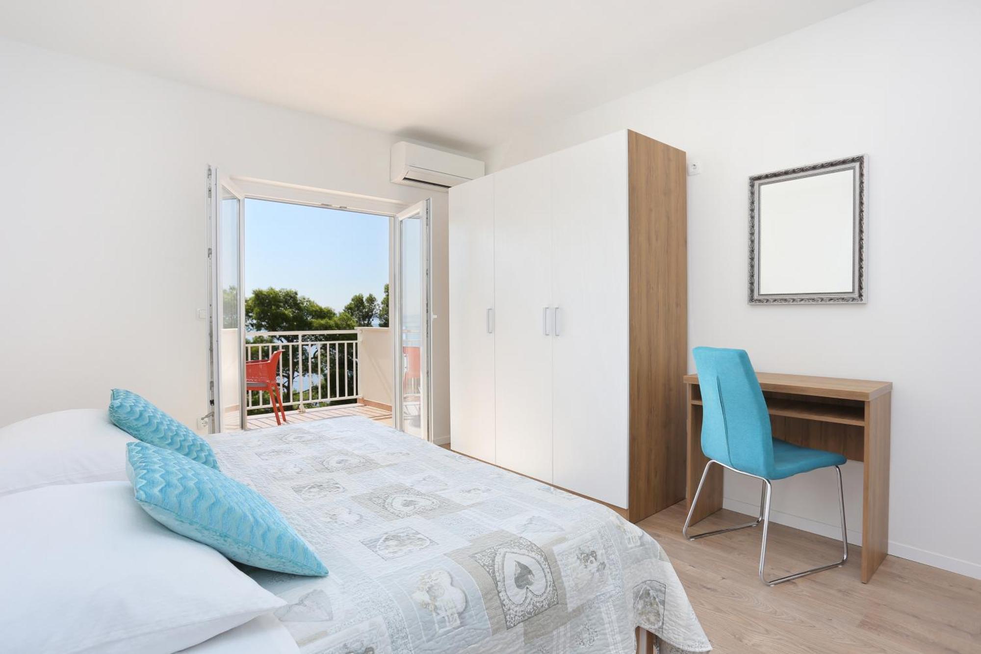 Apartments By The Sea Brela, Makarska - 6688 Zimmer foto